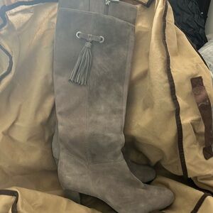 Bandolino gray boots